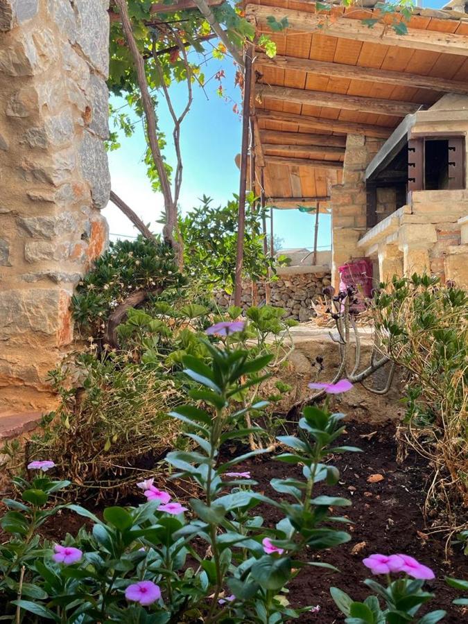 Find Your Peace In A Traditional Country House!! Lagia ภายนอก รูปภาพ